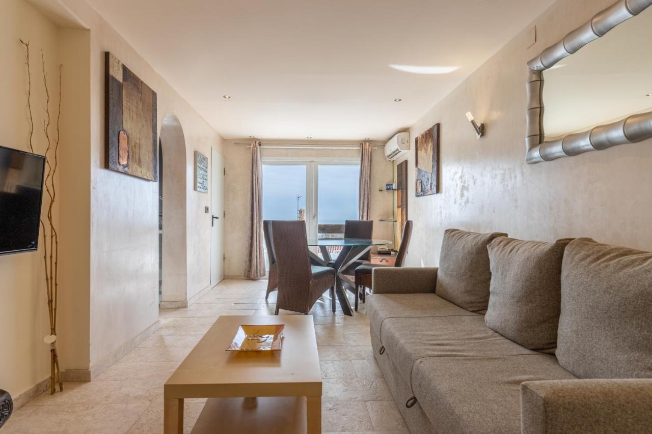 Seabreeze Carihuela Apartment Торремолінос Екстер'єр фото